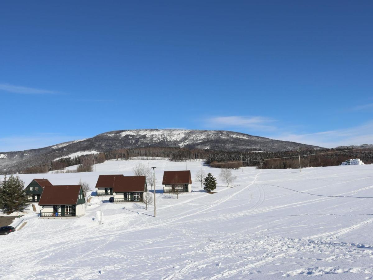 Holiday Home Holiday Hill 39 By Interhome Cista  Экстерьер фото