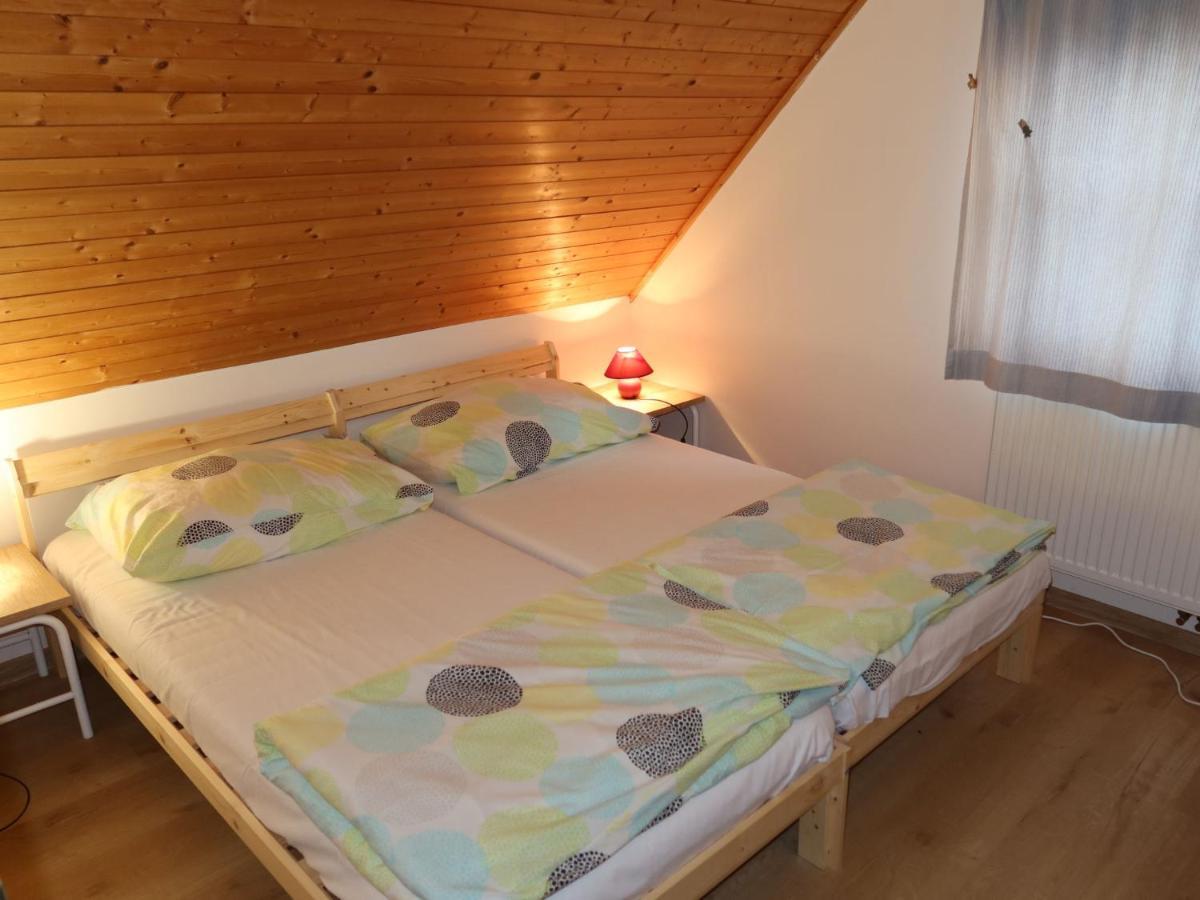 Holiday Home Holiday Hill 39 By Interhome Cista  Экстерьер фото